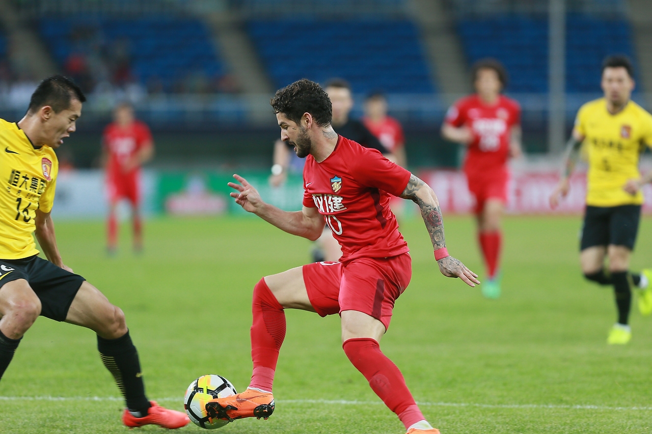 九游-关于丹佛掘金内部会议纪要流出——今夜扳平良机，亚冠使命明确，心理建设被强调的信息